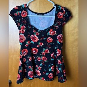 Deb Black Floral Peplum Top Red Rose Print Scoop Neck Short Sleeve No Size Tag